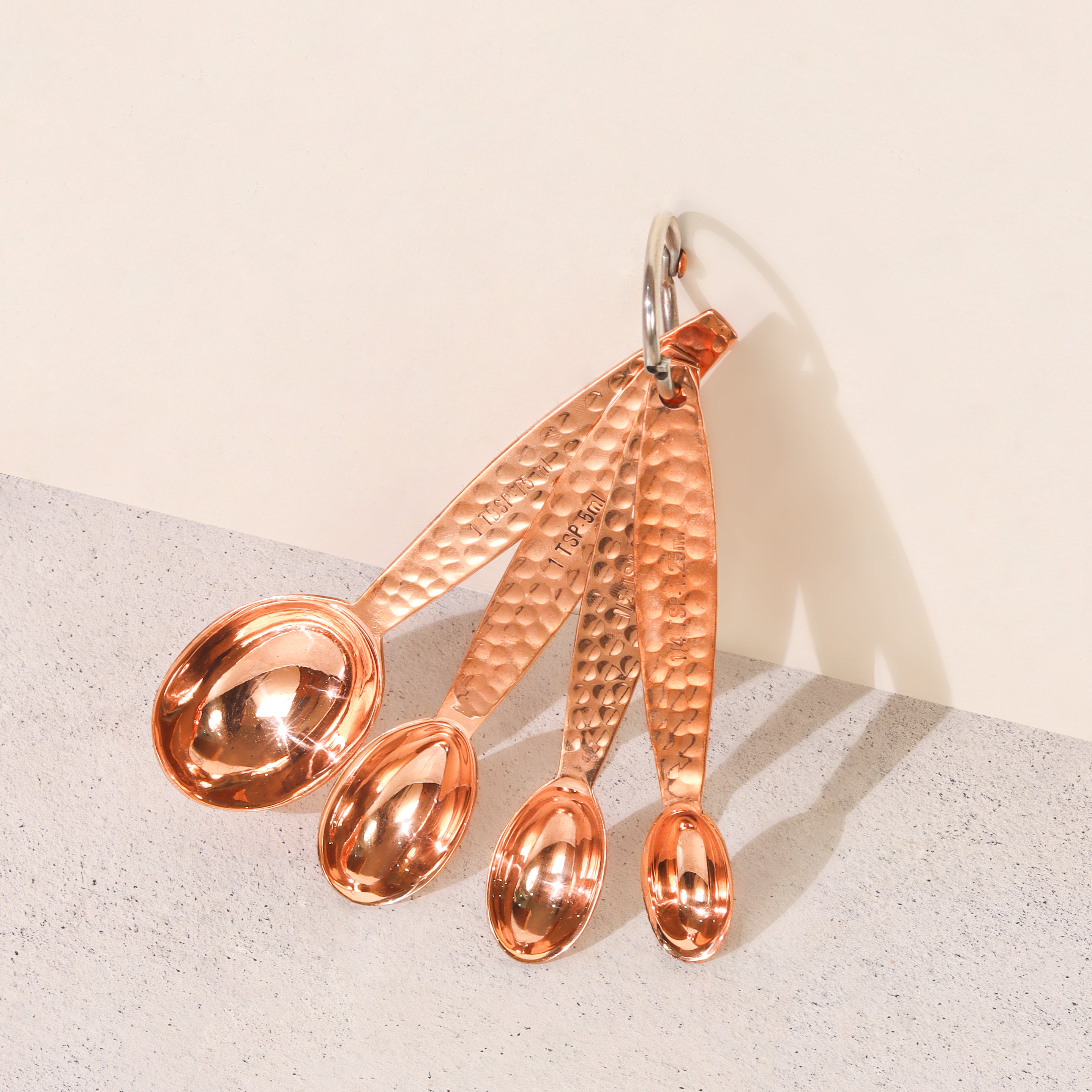 Shiny Copper Measuring Cup & Spoon Set (Set of 4)