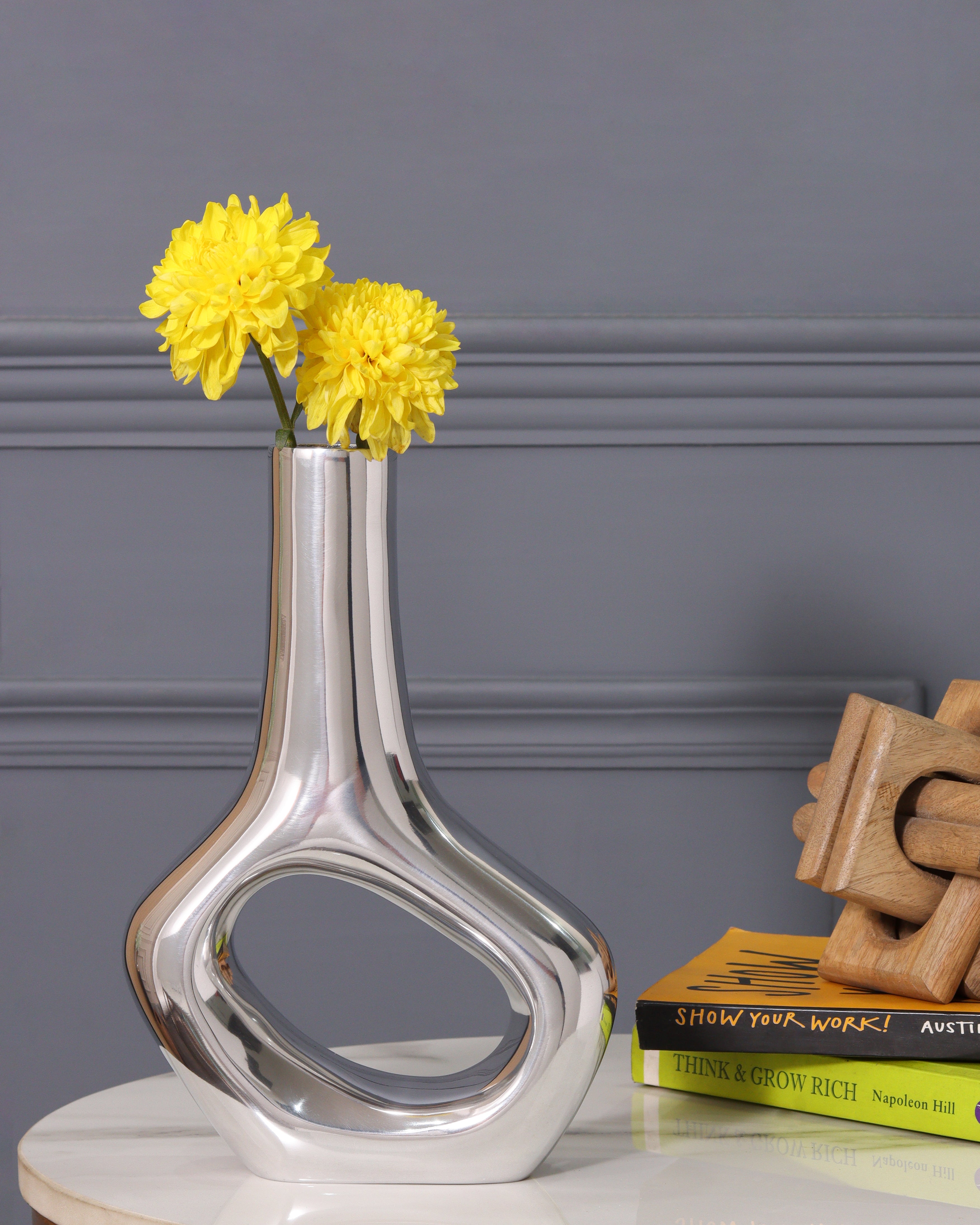 Aluminium Serene Flower Vase Elegant Durable Indoor Outdoor
