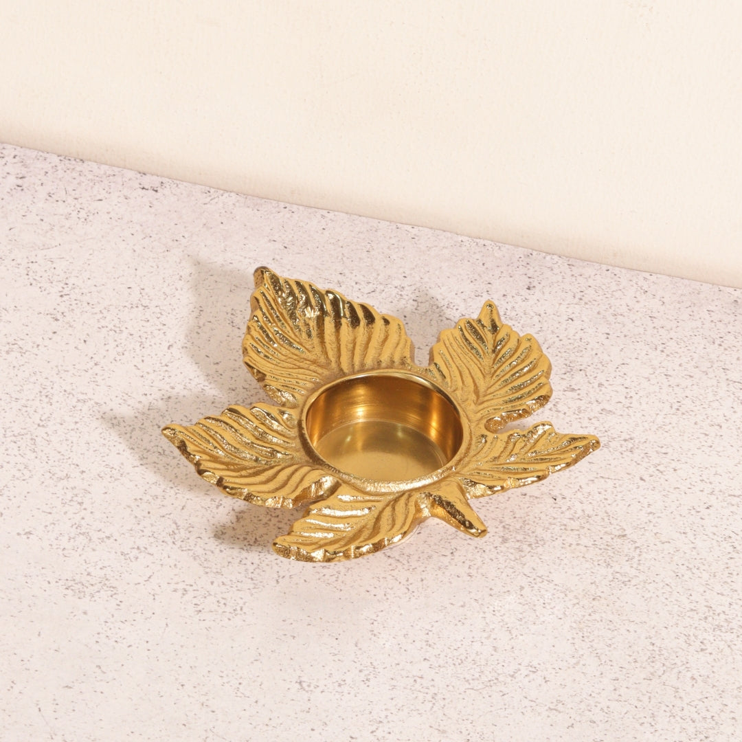 Leaf Candle Holder Stand – Modern Metal Tea Light Holder