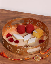 Round Serving Tray with Leaf Motif