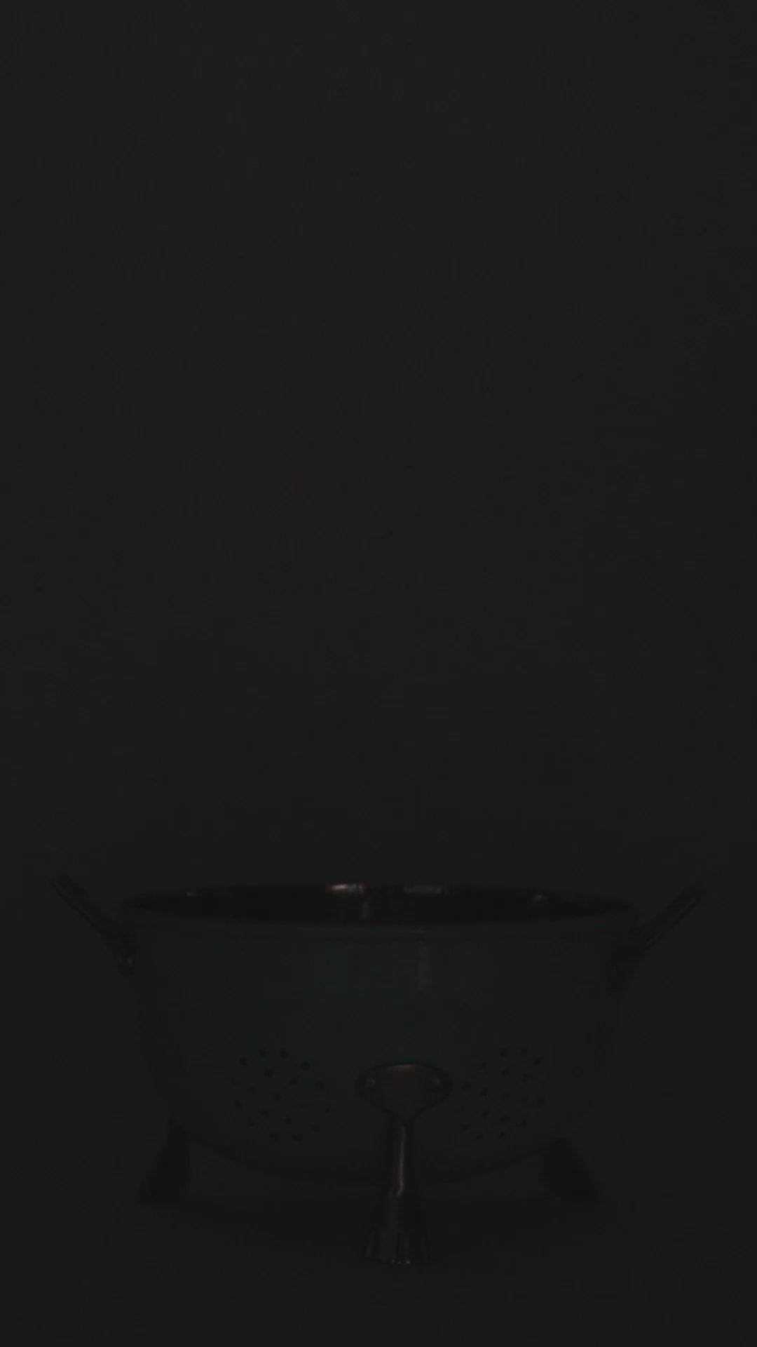 Load video: Colander